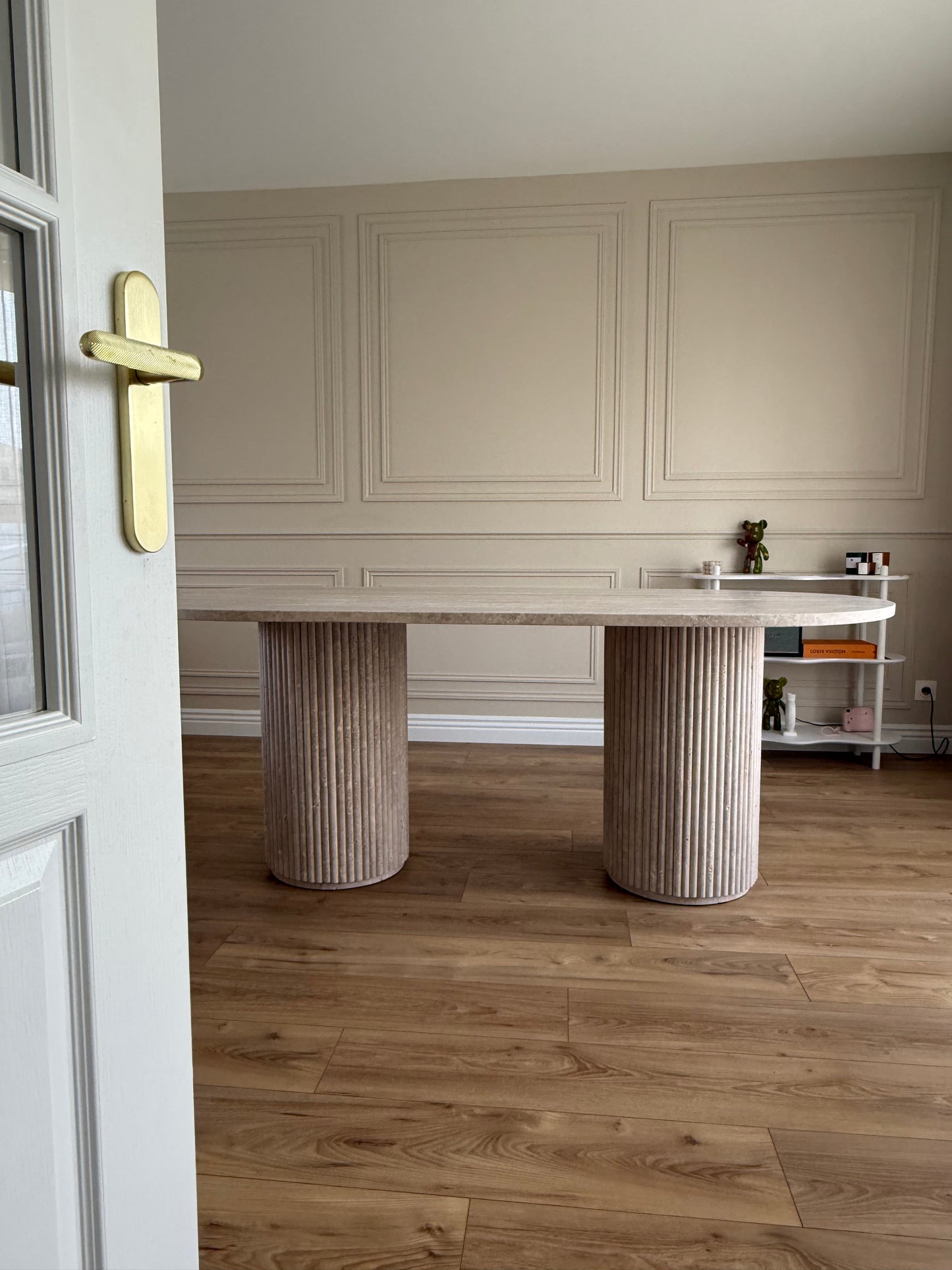 Table ABLA en Travertin – vue 2