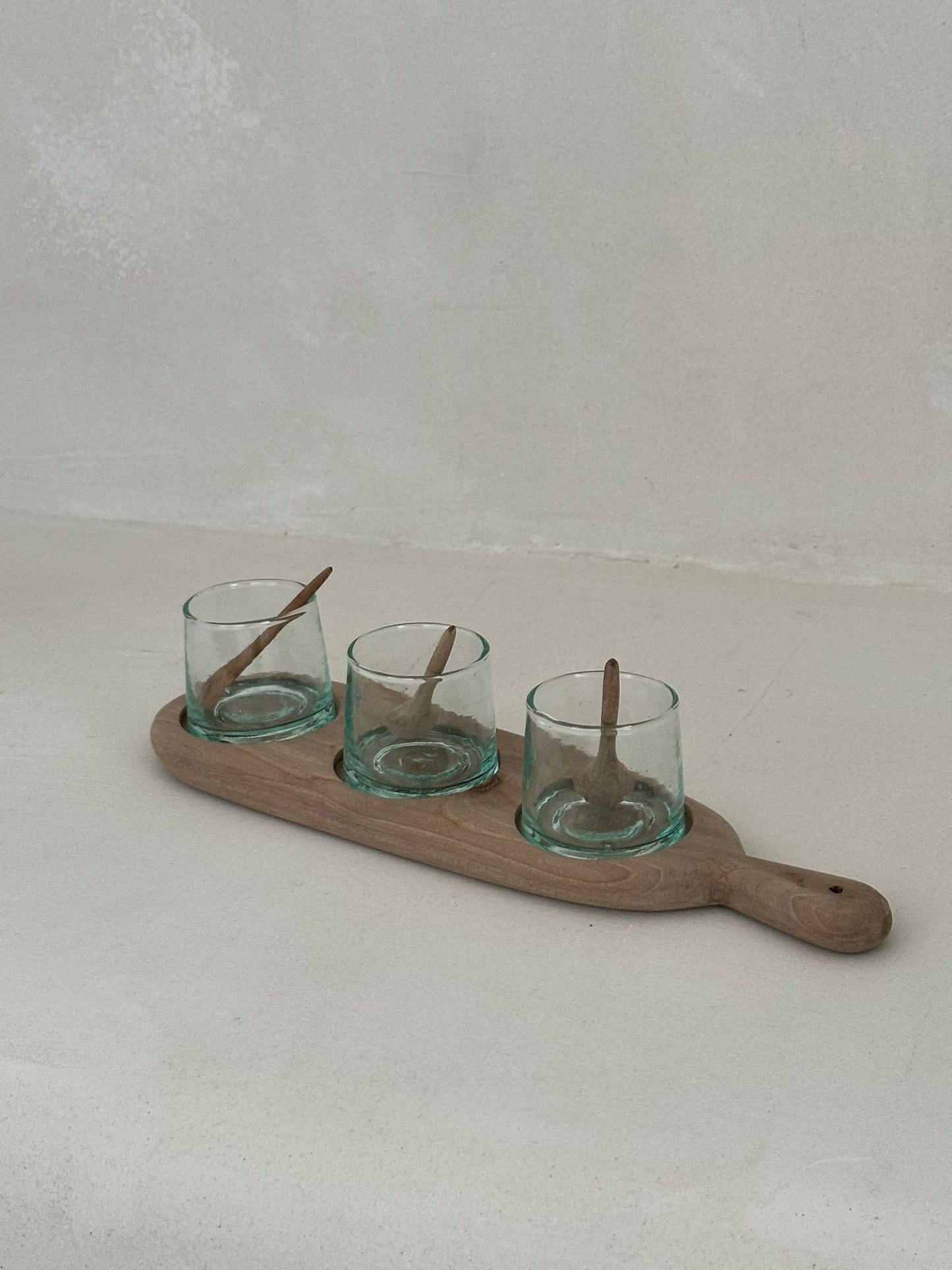 Plateau à Sauce en Bois